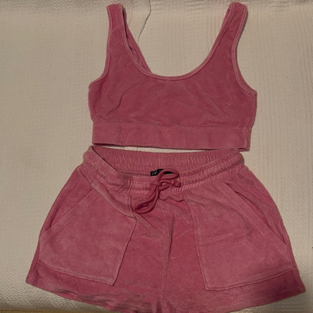 Zara Women's terry cloth Pink Athletic Shorts Set